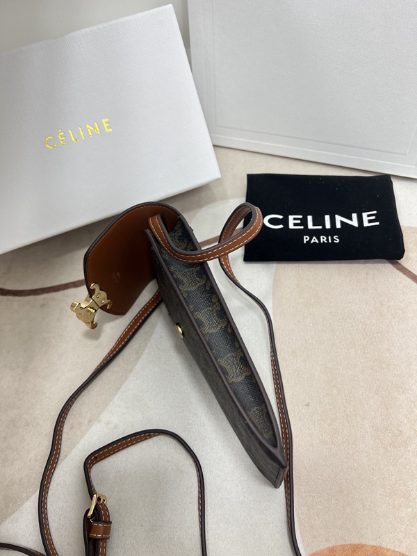 超激安ブランド財布偽物背面デザイン